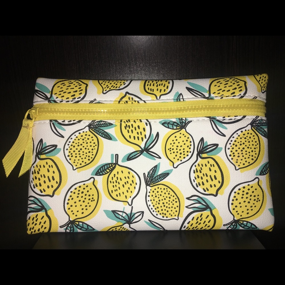 lemon ipsy bag